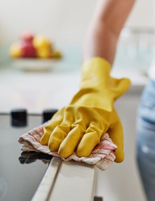 211227093801-home-holiday-cleaning-lead 211227093801-home-holiday-cleaning-lead
